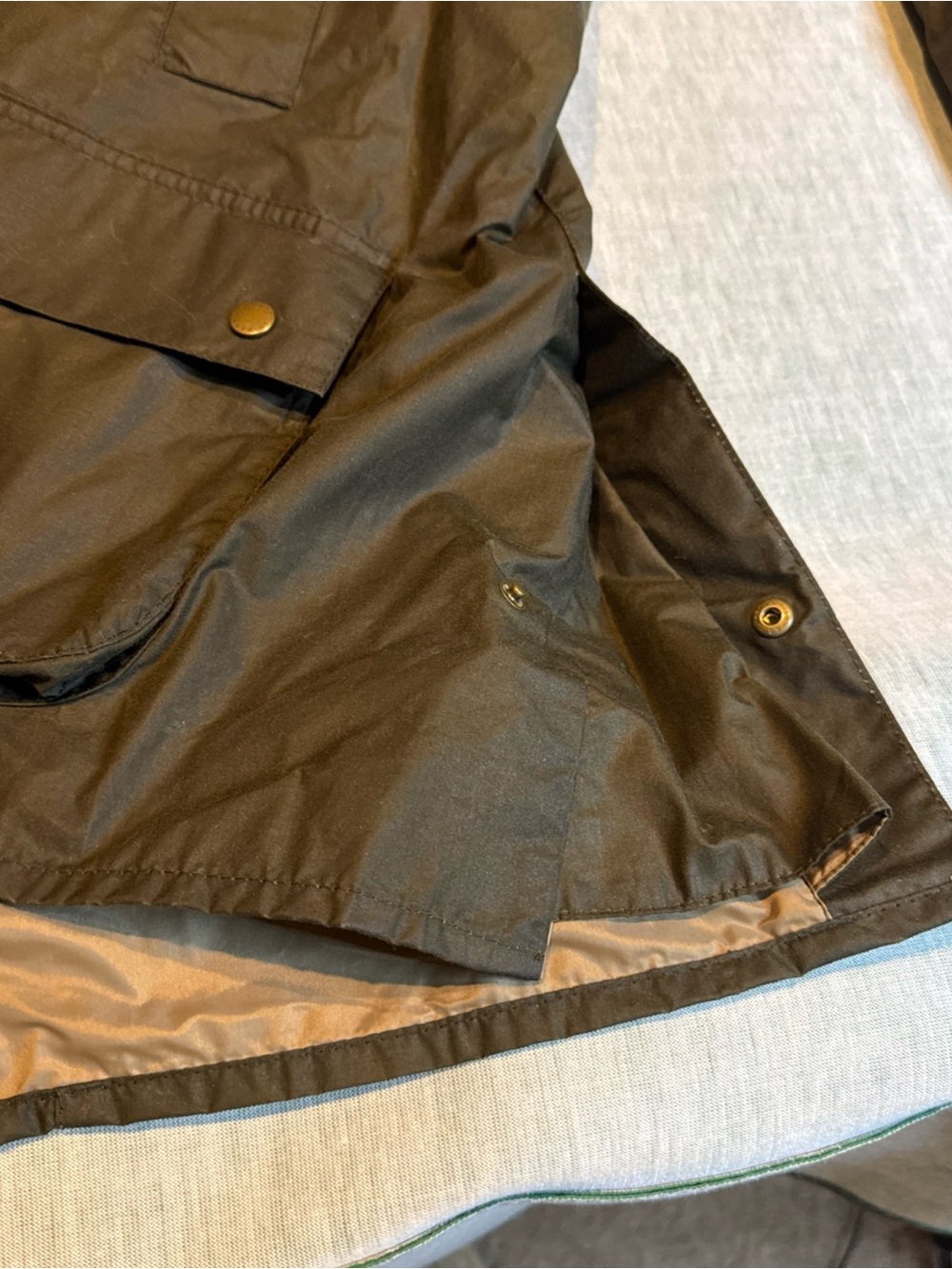 Barbour Dark Olive Waxed Field Jacket with Tan Cord Collar - Picture 14 of 16